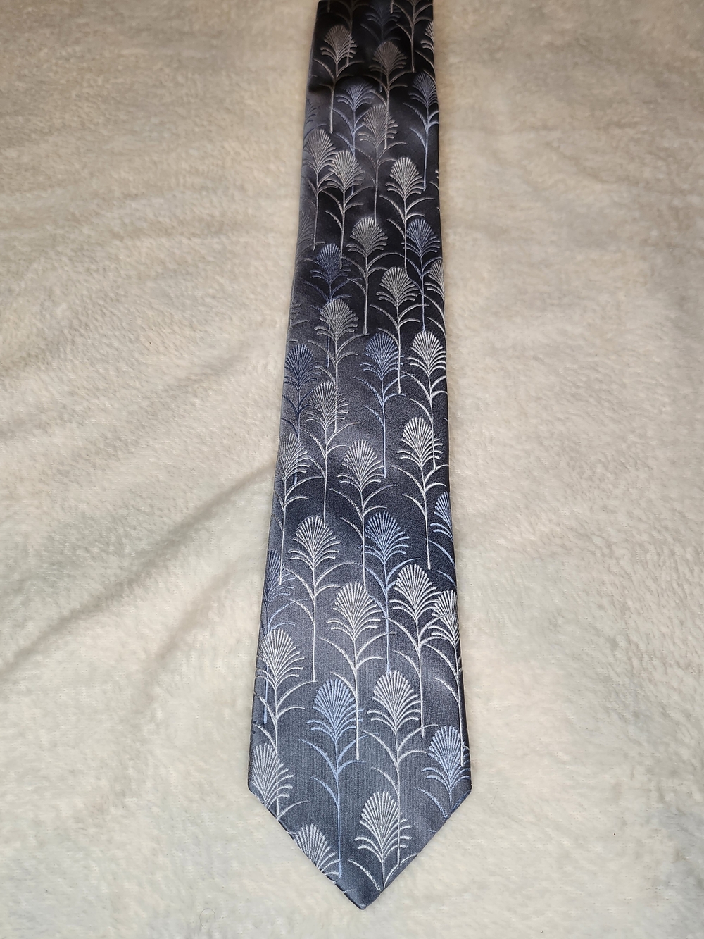 Ted Baker London Gray Silver Leaf Silk Necktie